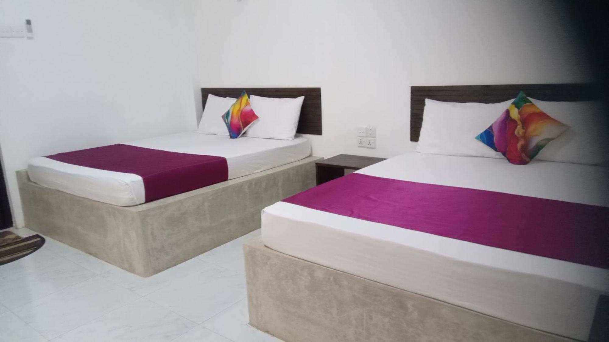 Lake Edge Resort Anuradhapura Room photo